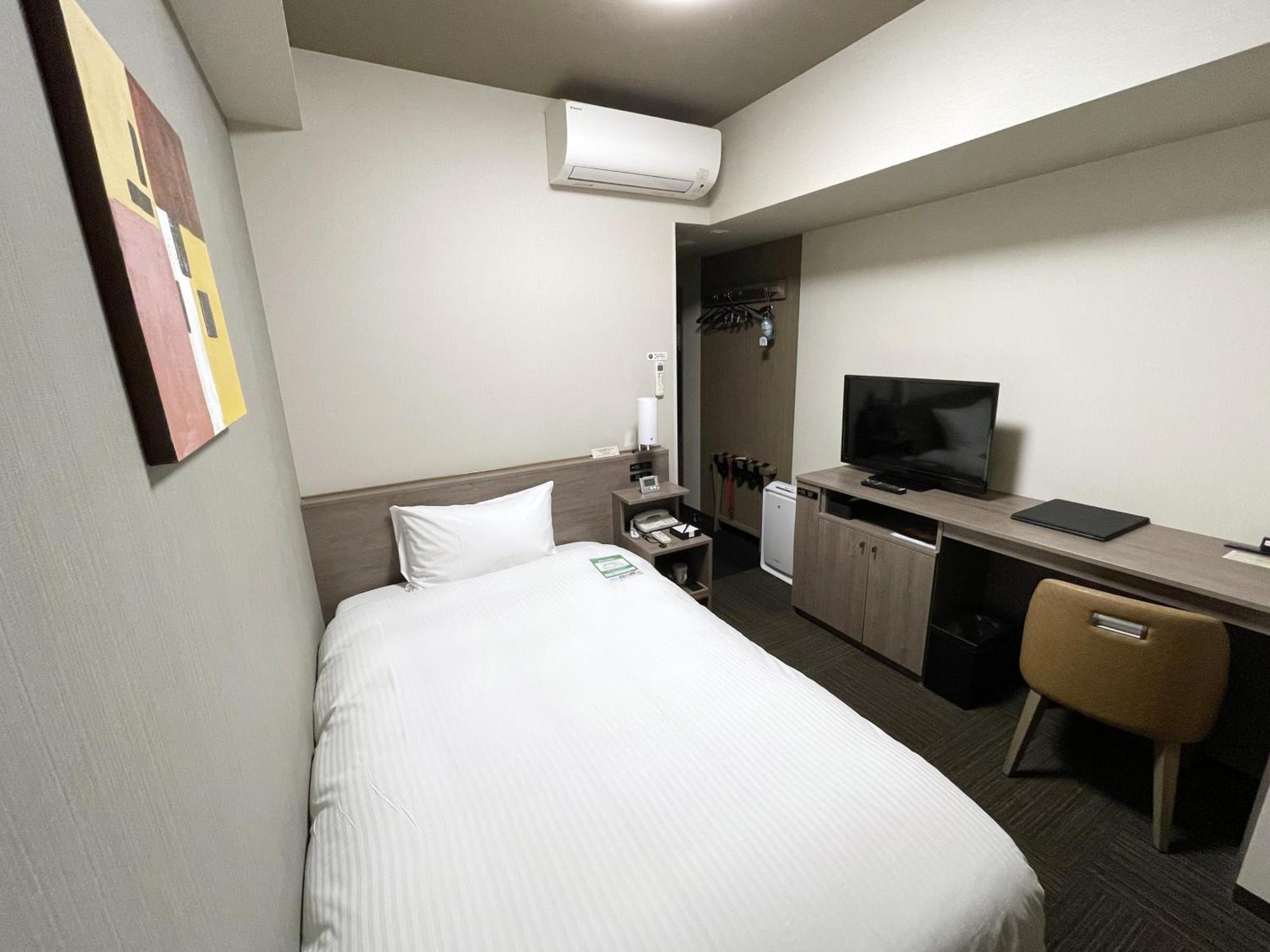 Hotel Route-Inn Osaka Takaishi -Hagoromo Ekimae- Exterior photo