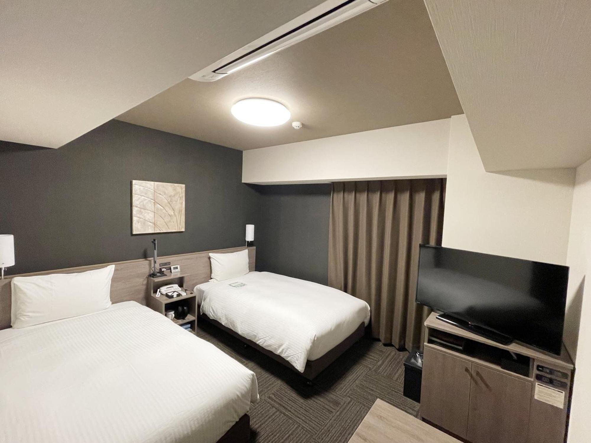 Hotel Route-Inn Osaka Takaishi -Hagoromo Ekimae- Exterior photo